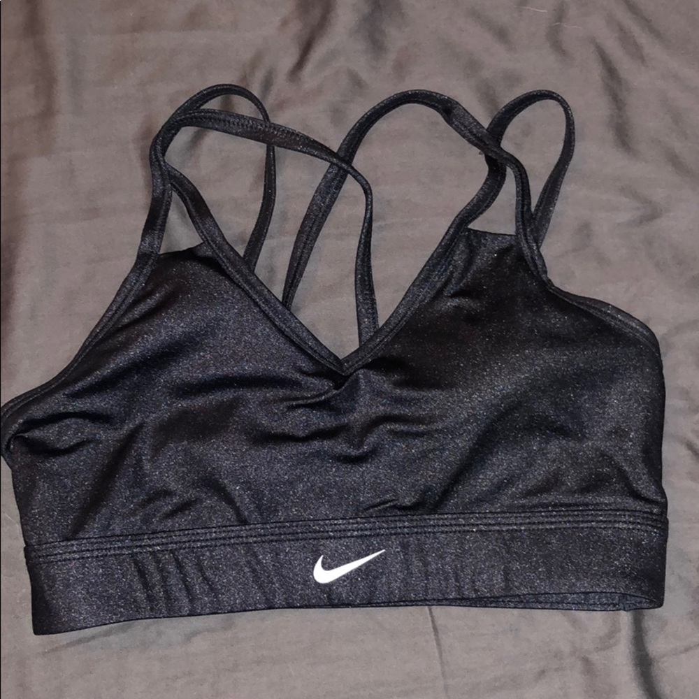 Nike sports bra EUC